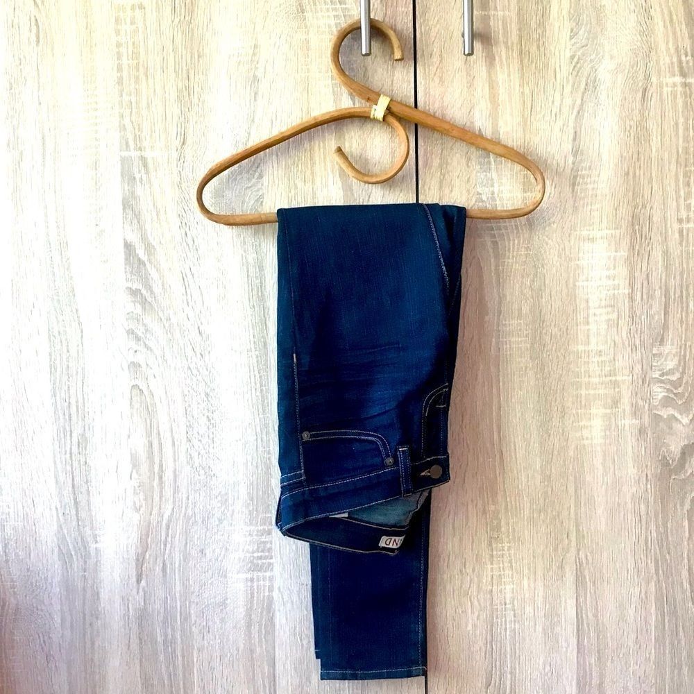 J Brand skinny leg jeans, size 24